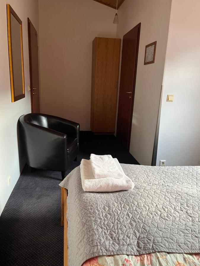 Engimyri Lodge Екстериор снимка