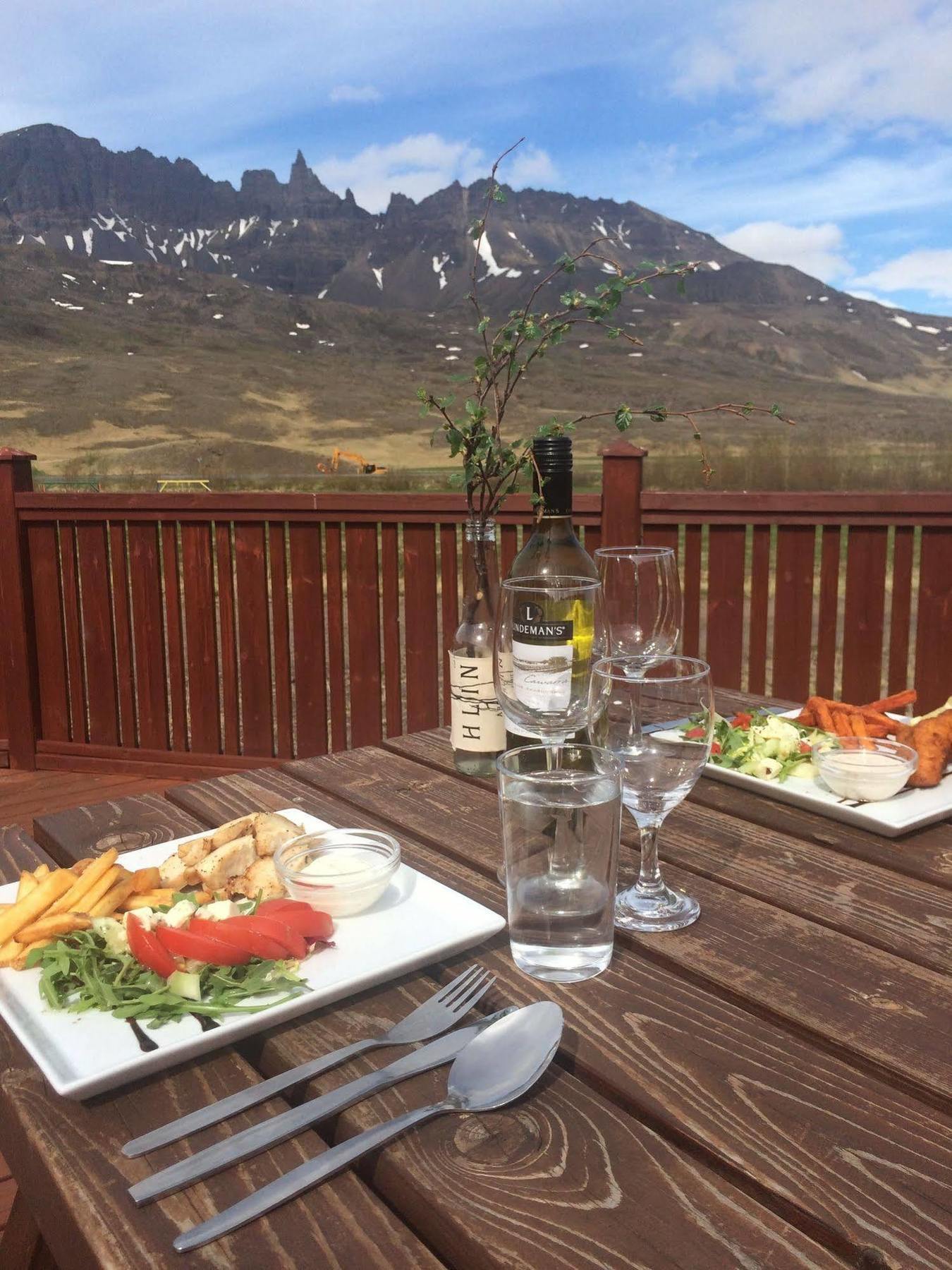 Engimyri Lodge Екстериор снимка
